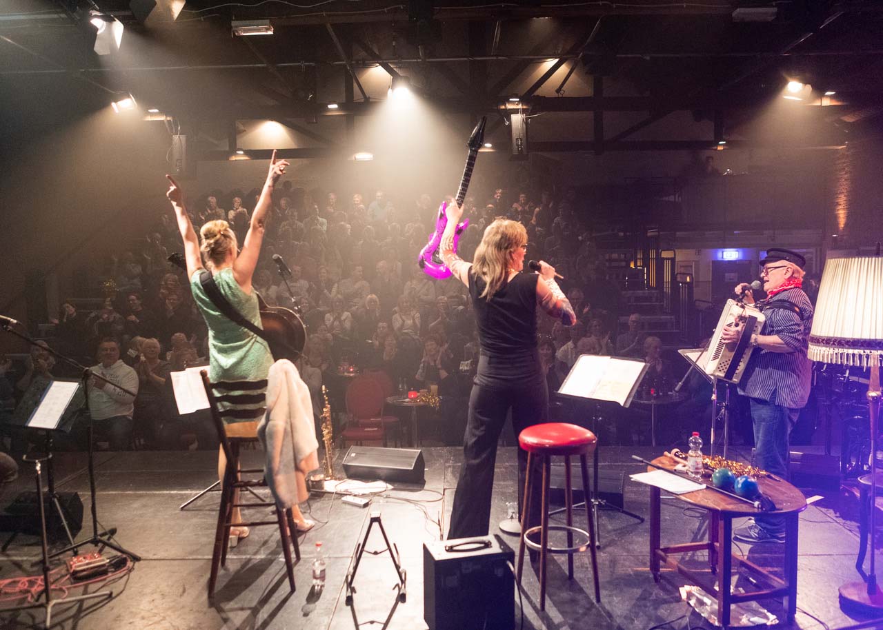 Buehne 2019 klein