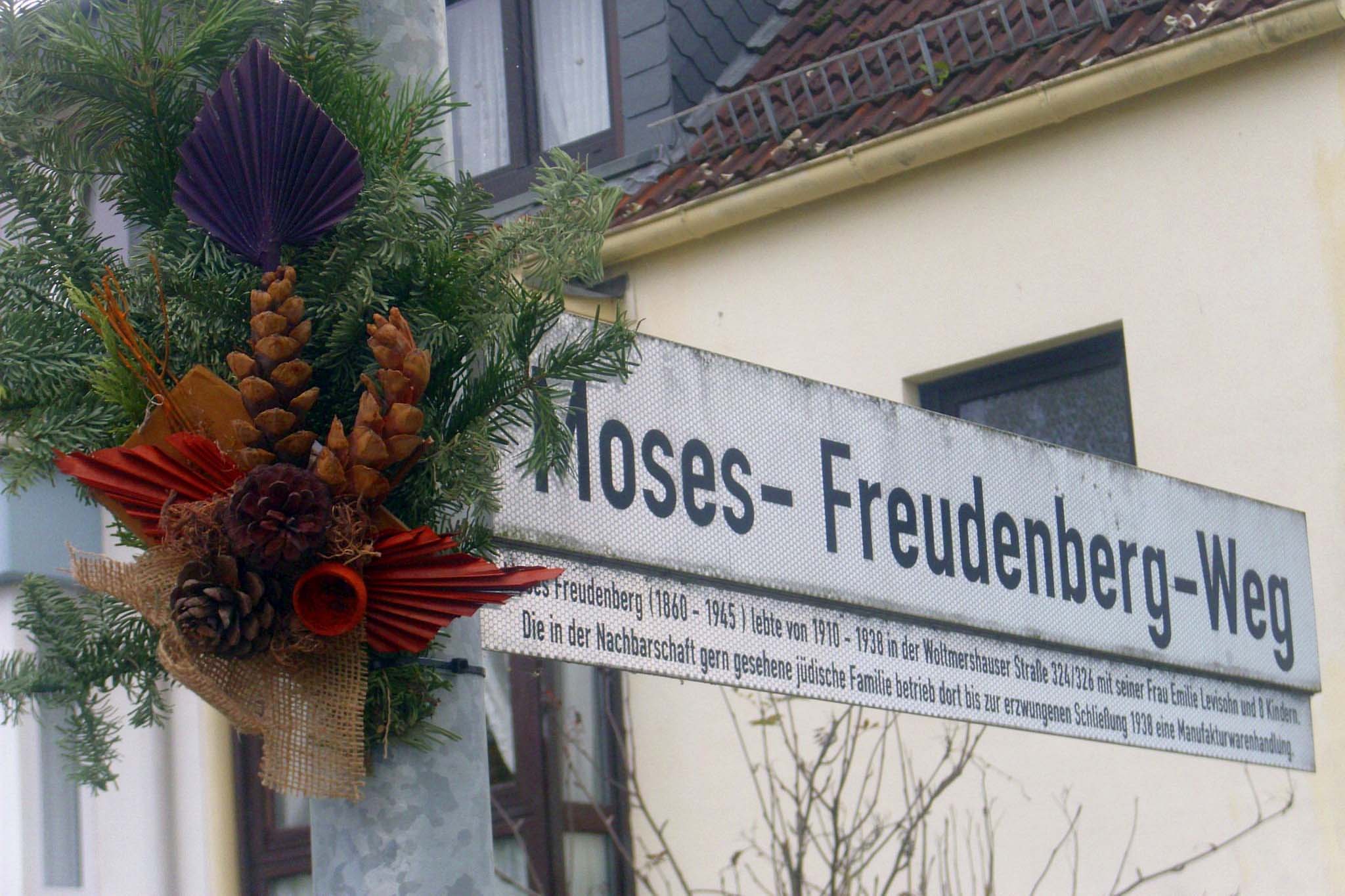 Moses Freudenberg Weg 3x2
