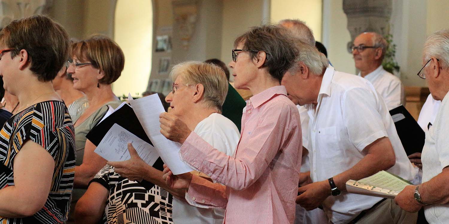 chor sing 7162828 18x9 1500px