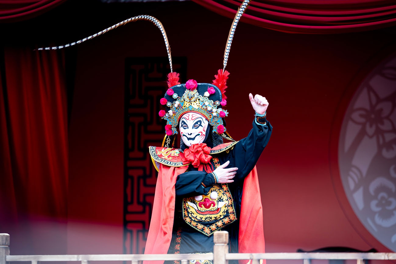 masken-theater-opera-9391822-1300px