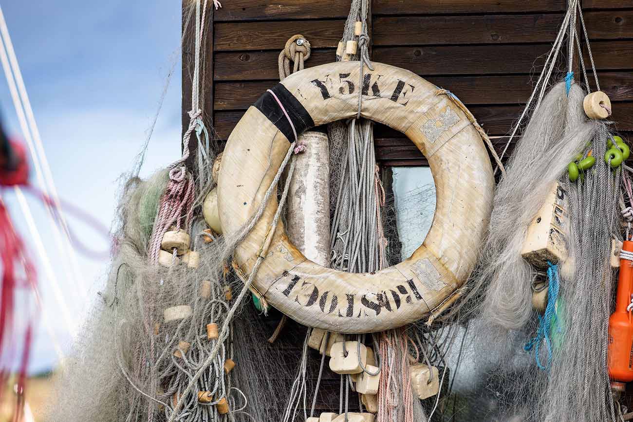 seefahrt-lifebuoy-5839836-3x2-1300px